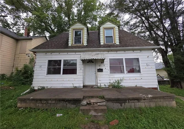 Photo 1 of Single family home for sale at Thompson Ave, Saint Joseph, MO 64504 | MLS# 2644329 | Listing updated on 2026-09-28