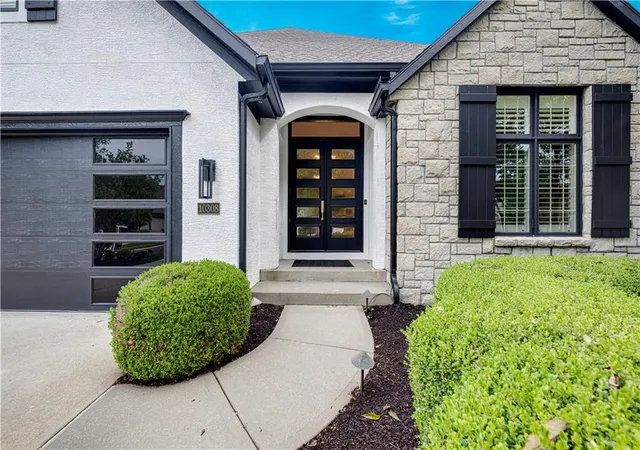 Photo 2 of Single family home for sale at 10308 W 142nd Street, Overland Park, KS 66221 | MLS# 2644334 | Listing updated on 2026-10-02