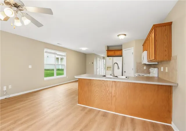 Photo 3 of Townhouse for sale at 8 NE 95th Court, Kansas City, MO 64155 | MLS# 2644344 | Listing updated on 2026-09-30