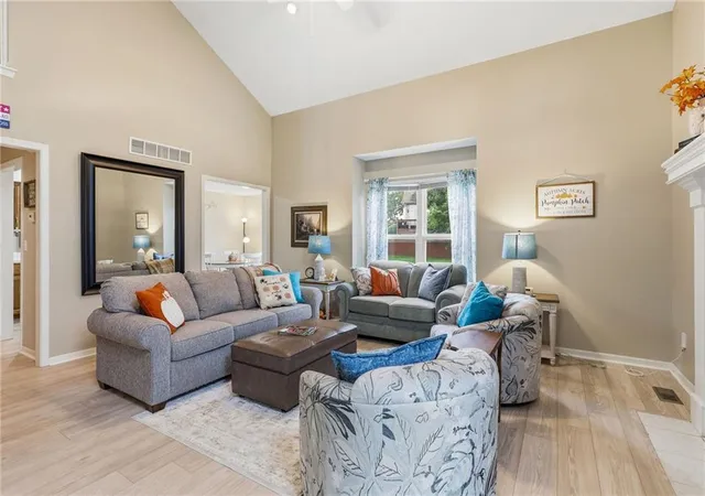 Photo 3 of House for sale at 7703 W 148th Street, Overland Park, KS 66223 | MLS# 2644346 | Listing updated on 2026-10-01
