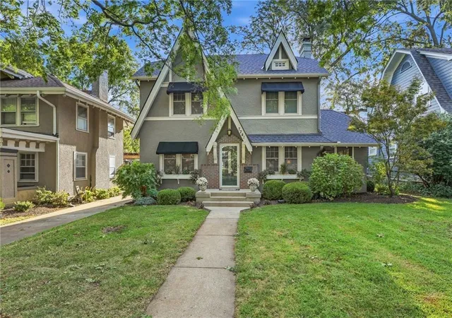 Photo 1 of Single family home for sale at 7241 Belleview Ave, Kansas City, MO 64114 | MLS# 2644351 | Listing updated on 2026-10-06