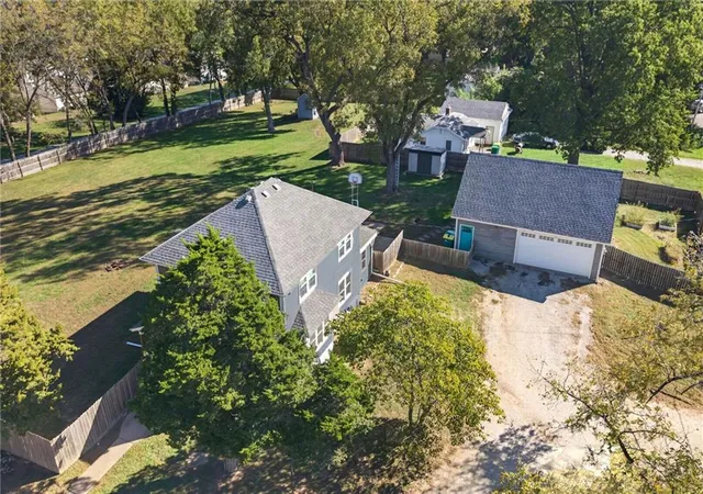 Photo 4 of Single family home for sale at 1511 S 50th Street, Kansas City, KS 66106 | MLS# 2644358 | Listing updated on 2026-10-09