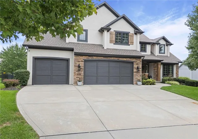 Photo 1 of Sale Pending at 9501 Ne 90th Street, Kansas City, MO 64157 | MLS# 2644359 | Listing updated on 2026-10-06
