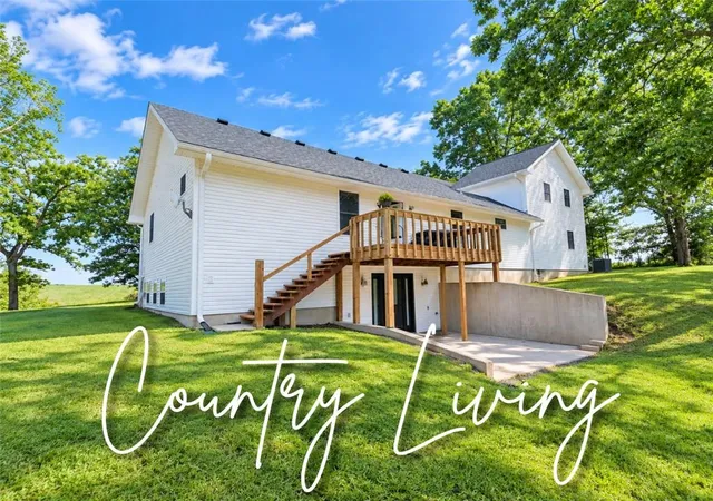 Photo 1 of Single family home for sale at 471 E 971st Road, Clinton, MO 64735 | MLS# 2644364 | Listing updated on 2026-09-28