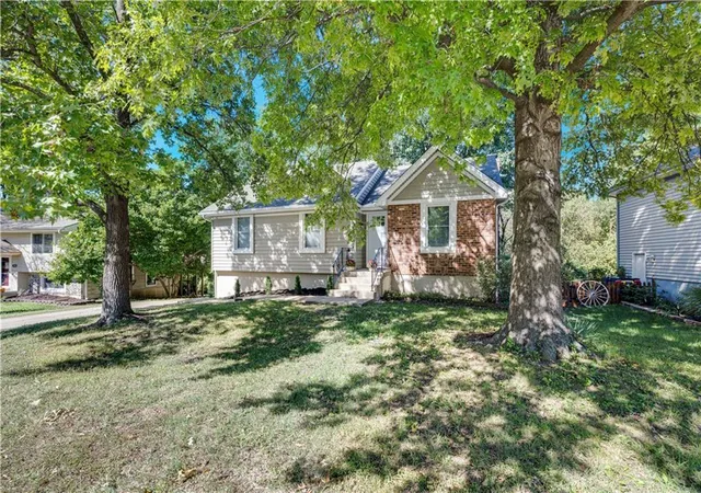 Photo 1 of Single family home for sale at 1107 N Cooper St, Olathe, KS 66061 | MLS# 2644368 | Listing updated on 2026-10-08