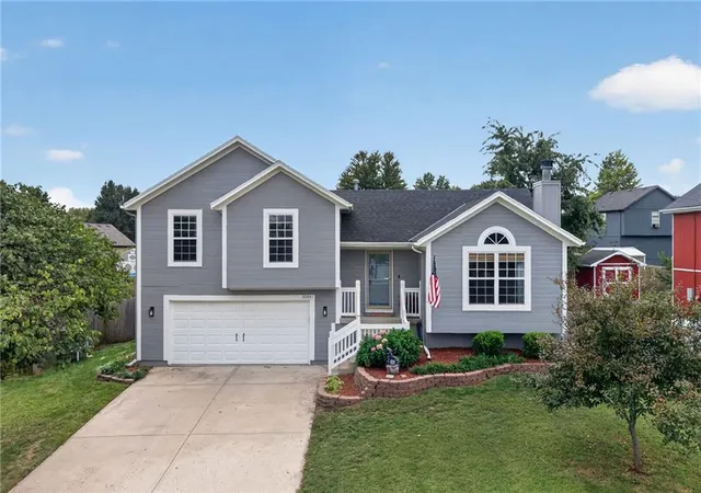 Photo 3 of Single family home for sale at 20941 W 226th Street, Spring Hill, KS 66083 | MLS# 2644369 | Listing updated on 2026-10-03