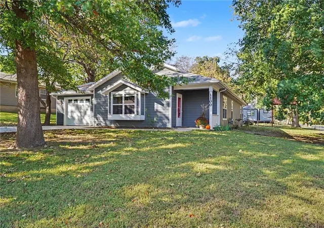 Photo 2 of Single family home for sale at 1100 Fremont St, Baldwin City, KS 66006 | MLS# 2644374 | Listing updated on 2026-10-17