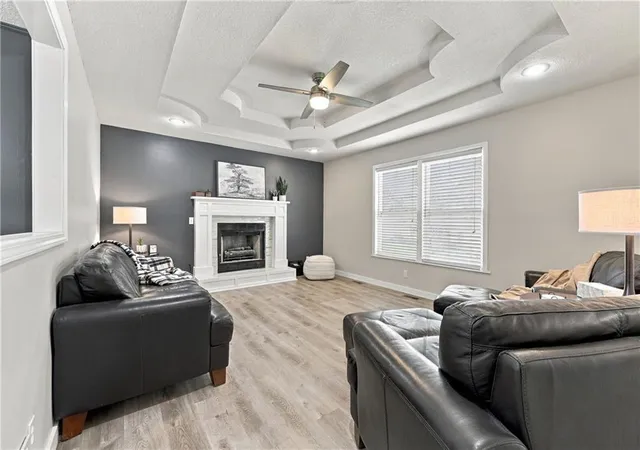 Photo 1 of Single family home for sale at 1007 Golden Ave, Excelsior Springs, MO 64024 | MLS# 2644384 | Listing updated on 2026-10-03