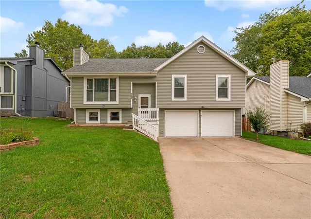 Single family home for sale at 4108 N Troost Ave, Kansas City, MO 64116 | MLS# 2644385