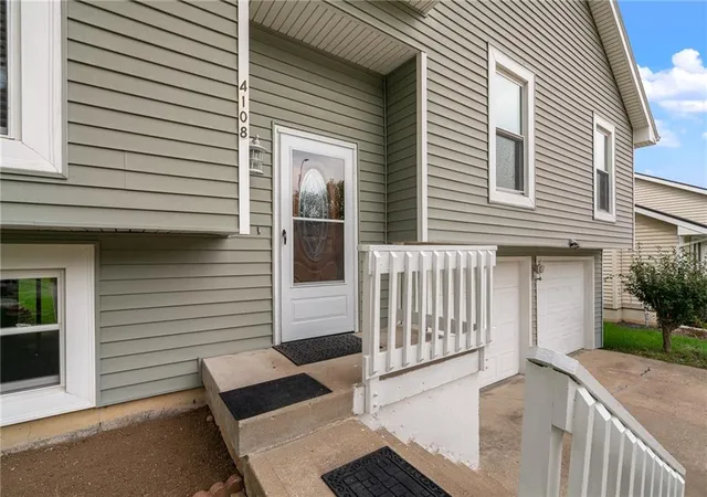 Photo 4 of Single family home for sale at 4108 N Troost Ave, Kansas City, MO 64116 | MLS# 2644385 | Listing updated on 2026-10-06