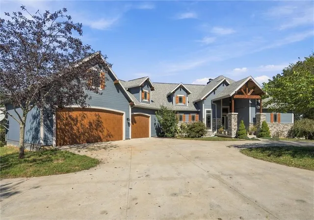 Photo 1 of Single family home for sale at 13012 E Lone Jack Lee's Summit Rd, Lees Summit, MO 64086 | MLS# 2644392 | Listing updated on 2026-10-14