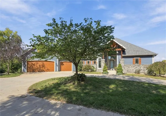 Photo 3 of Single family home for sale at 13012 E Lone Jack Lee's Summit Rd, Lees Summit, MO 64086 | MLS# 2644392 | Listing updated on 2026-10-14