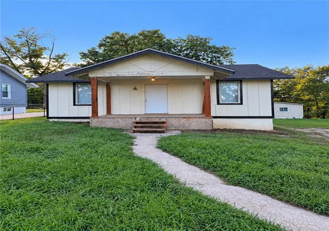 Photo 1 of Single family home for sale at 2816 N 41st Street, Kansas City, KS 66104 | MLS# 2644407 | Listing updated on 2026-10-01
