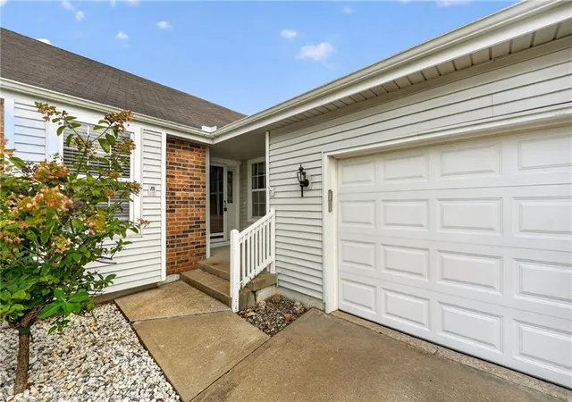 Photo 3 of Single family home for sale at 5226 Downey Ave, Independence, MO 64055 | MLS# 2644408 | Listing updated on 2026-10-01