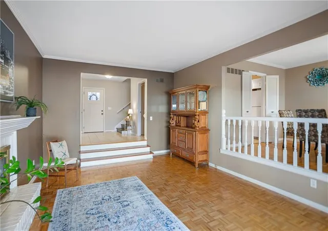 Photo 2 of Townhouse for sale at 8732 Walmer St, Overland Park, KS 66212 | MLS# 2644423 | Listing updated on 2026-10-09