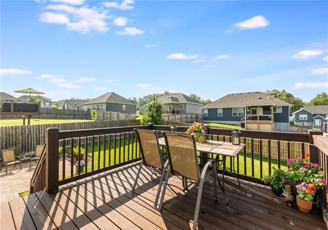 Photo 4 of Single family home for sale at 4004 Greywood Ln, Saint Joseph, MO 64505 | MLS# 2644424 | Listing updated on 2026-09-30