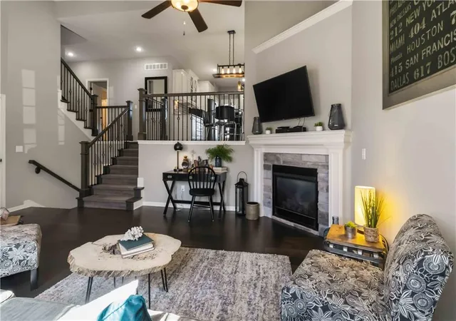 Photo 3 of Sale Pending at 1318 NE 107th Terrace, Kansas City, MO 64155 | MLS# 2644428 | Listing updated on 2026-10-20
