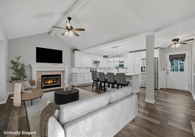 Photo 1 of Single family home for sale at 1708 Brent Ln, Greenwood, MO 64034 | MLS# 2644430 | Listing updated on 2026-10-19