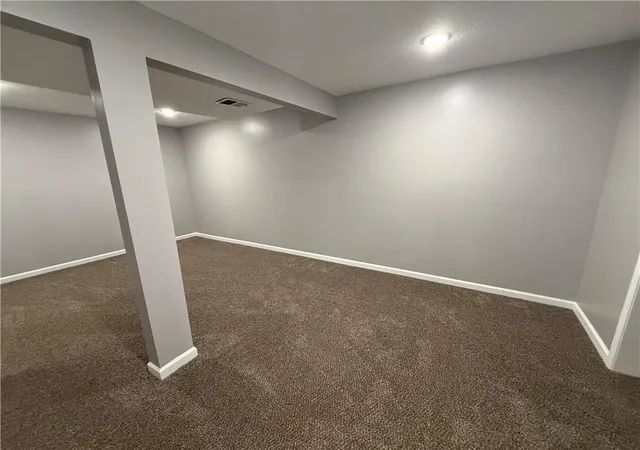 Photo 25 of Single family home for sale at 203 Mohawk Ave, Hiawatha, KS 66434 | MLS# 2644435 | Listing updated on 2026-09-30
