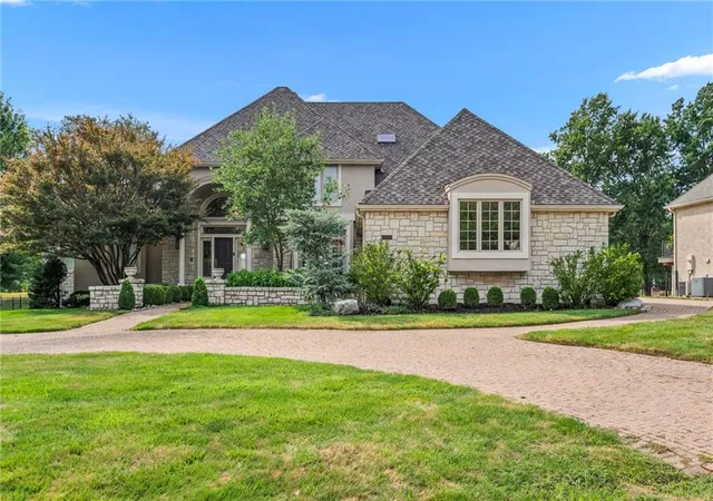 Single family home for sale at 6509 W 132nd Terrace, Leawood, KS 66209 | MLS# 2644438
