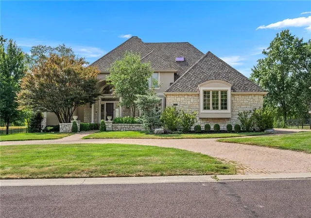 Photo 1 of Single family home for sale at 6509 W 132nd Terrace, Leawood, KS 66209 | MLS# 2644438 | Listing updated on 2026-10-01