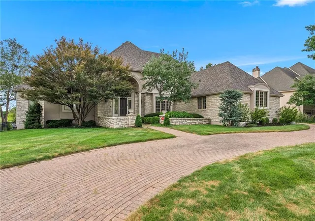Photo 2 of Single family home for sale at 6509 W 132nd Terrace, Leawood, KS 66209 | MLS# 2644438 | Listing updated on 2026-10-01