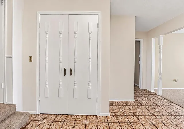 Photo 3 of Single family home for sale at 9808 Wedd St, Overland Park, KS 66212 | MLS# 2644441 | Listing updated on 2026-10-14
