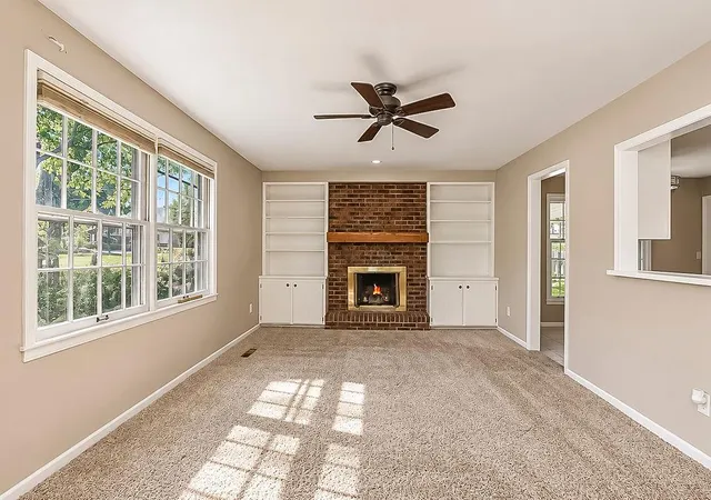 Photo 4 of Single family home for sale at 9808 Wedd St, Overland Park, KS 66212 | MLS# 2644441 | Listing updated on 2026-10-14