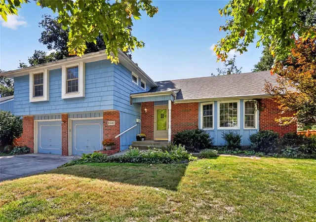 Photo 1 of Single family home for sale at 8940 Conser St, Overland Park, KS 66212 | MLS# 2644453 | Listing updated on 2026-10-08