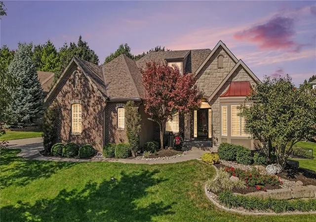 Photo 1 of Single family home for sale at 10230 N Prospect Ave, Kansas City, MO 64155 | MLS# 2644465 | Listing updated on 2026-10-10