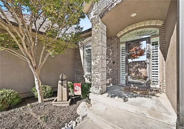Photo 4 of Single family home for sale at 10230 N Prospect Ave, Kansas City, MO 64155 | MLS# 2644465 | Listing updated on 2026-10-10