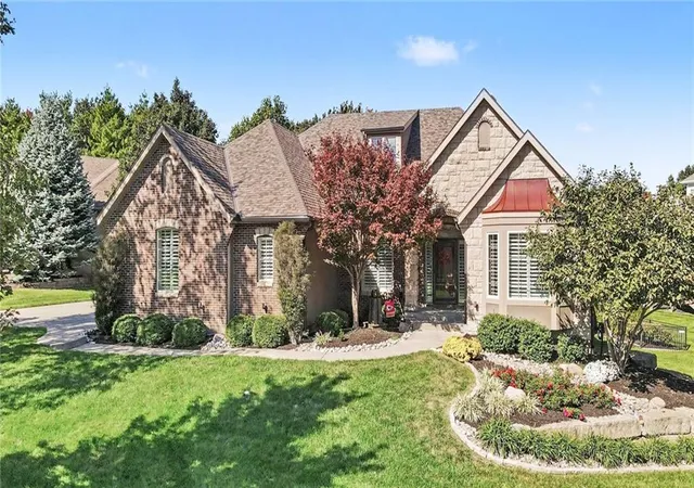 Single family home for sale at 10230 N Prospect Ave, Kansas City, MO 64155 | MLS# 2644465