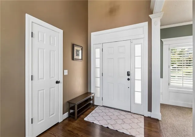 Photo 3 of Single family home for sale at 19508 W 96th Terrace, Lenexa, KS 66220 | MLS# 2644478 | Listing updated on 2026-10-09