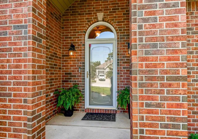 Photo 2 of Sale Pending at 1714 Sw 24th Street, Blue Springs, MO 64015 | MLS# 2644480 | Listing updated on 2026-10-03