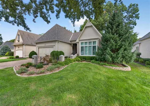 Single family home for sale at 5256 W 115th Terrace, Leawood, KS 66211 | MLS# 2644481