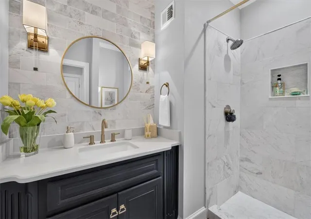 Photo 4 of House for sale at 5256 W 115th Terrace, Leawood, KS 66211 | MLS# 2644481 | Listing updated on 2026-10-01