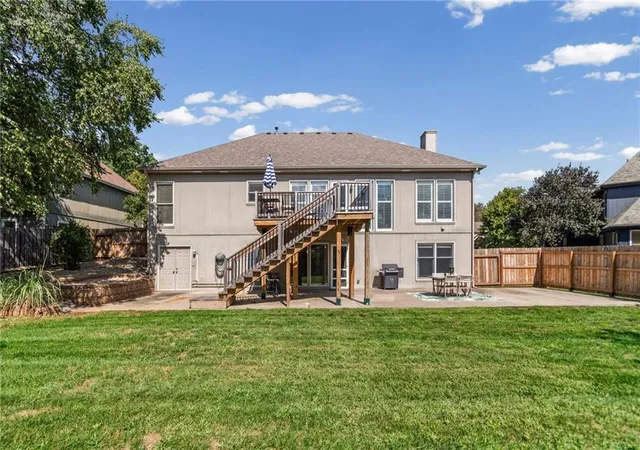 Photo 2 of Single family home for sale at 1411 Ne 95th Street, Kansas City, MO 64155 | MLS# 2644519 | Listing updated on 2026-10-02
