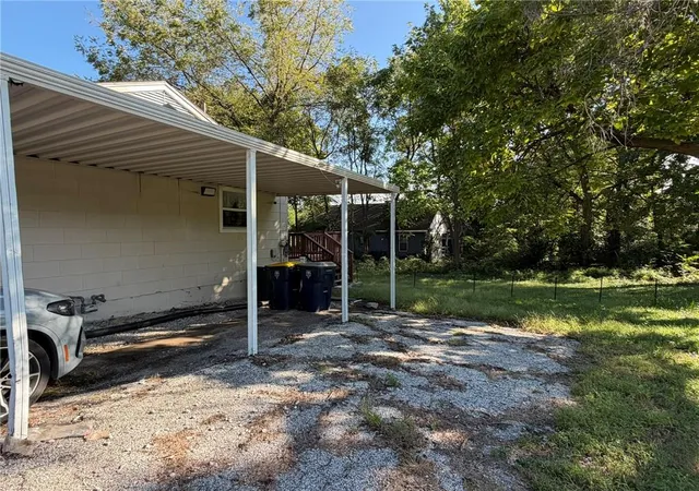Photo 2 of Single family home for sale at 7200 Indiana Ave, Kansas City, MO 64132 | MLS# 2644527 | Listing updated on 2026-10-05