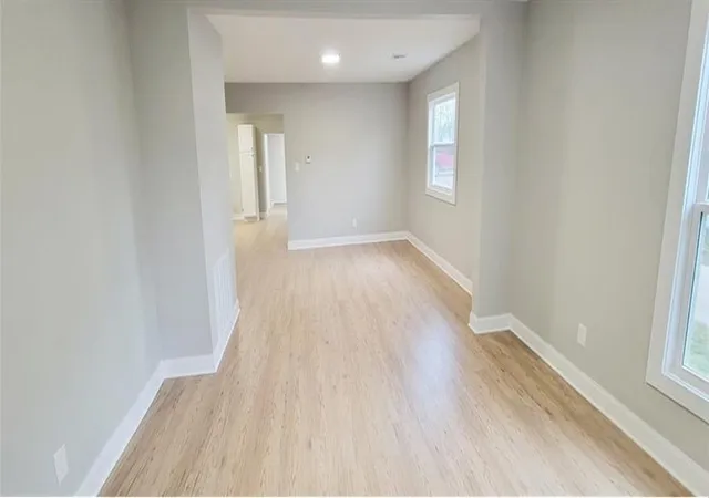 Photo 3 of Single family home for sale at 615 N Oak St, Iola, KS 66749 | MLS# 2644530 | Listing updated on 2026-10-02