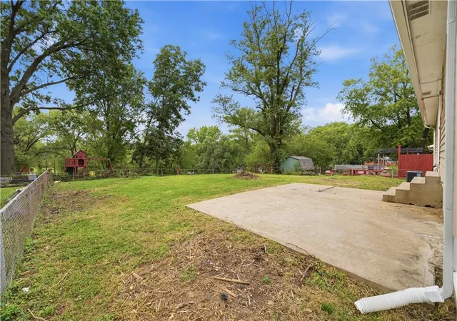 Photo 43 of Single family home for sale at 4005 52nd Street, Riverside, MO 64150 | MLS# 2644533 | Listing updated on 2026-10-10