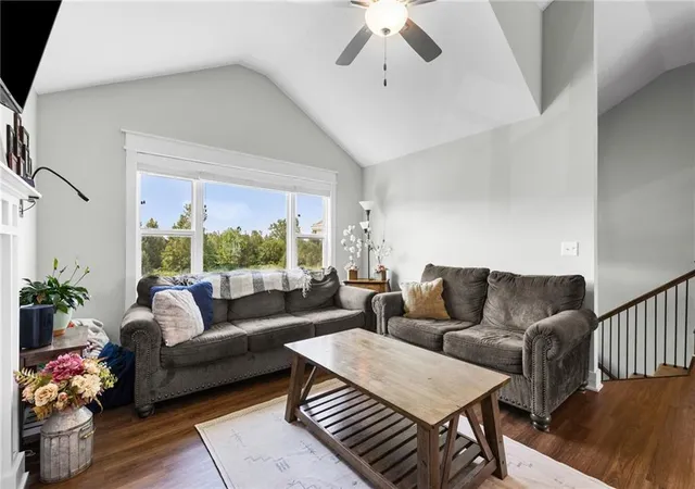Photo 3 of Single family home for sale at 1904 Hawk View, Harrisonville, MO 64701 | MLS# 2644538 | Listing updated on 2026-10-04