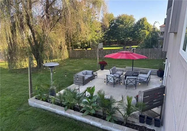 Photo 2 of Single family home for sale at 10429 N Lawn Ave, Kansas City, MO 64156 | MLS# 2644548 | Listing updated on 2026-10-09