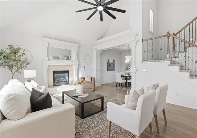Photo 3 of Single family home for sale at 10429 N Lawn Ave, Kansas City, MO 64156 | MLS# 2644548 | Listing updated on 2026-10-09