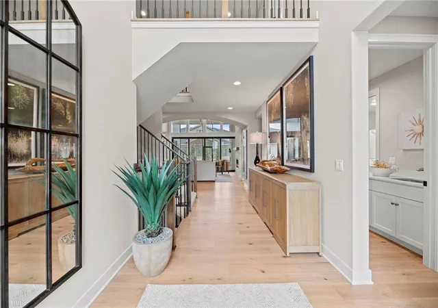 Photo 2 of Single family home for sale at 17601 Knox St, Overland Park, KS 66221 | MLS# 2644557 | Listing updated on 2026-10-01
