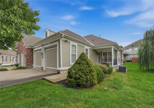 Photo 1 of Townhouse for sale at 3619 S Bolger Ct, Independence, MO 64055 | MLS# 2644569 | Listing updated on 2026-10-07