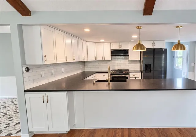 Photo 3 of Single family home for sale at 4311 Nw 80th Terrace, Kansas City, MO 64151 | MLS# 2644579 | Listing updated on 2026-10-07