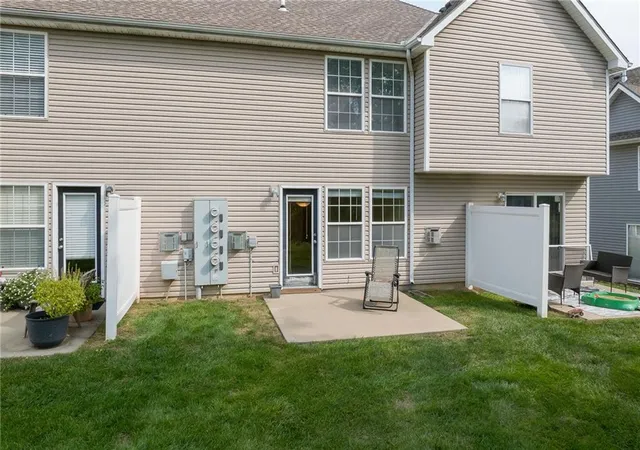 Photo 3 of Townhouse for sale at 4607 Ne 83rd Terrace, Kansas City, MO 64119 | MLS# 2644580 | Listing updated on 2026-10-07