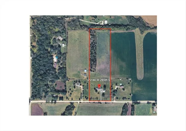 Photo 2 of Sale Pending at 25144 W 265th Street, Paola, KS 66071 | MLS# 2644582 | Listing updated on 2026-10-17