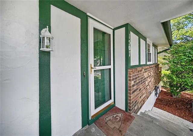 Photo 4 of Single family home for sale at 1507 Baker St, Liberty, MO 64068 | MLS# 2644583 | Listing updated on 2026-10-10