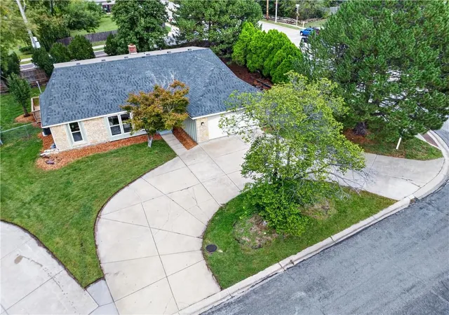 Photo 2 of Single family home for sale at 9100 Antioch Rd, Overland Park, KS 66212 | MLS# 2644585 | Listing updated on 2026-10-01